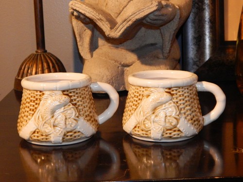 Vintage wicker fish basket - wicker,