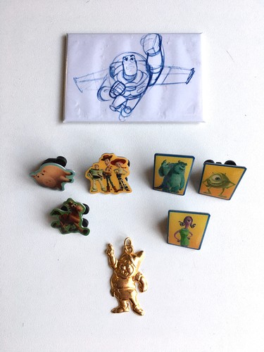 Lot disney enfant magnet buzz - disney,