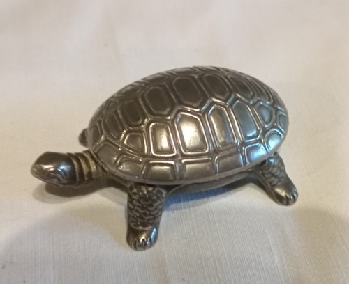 Petite tortue boite pilules - tortue,