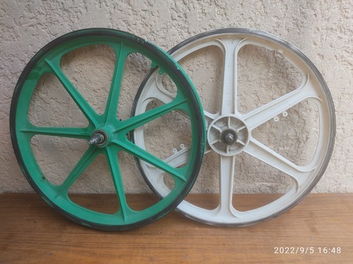 Jantes plastiques pour - jantes, en