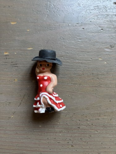 Figurine vintage femme