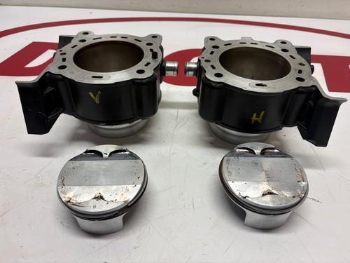 Piston cylindre horizontal - , et