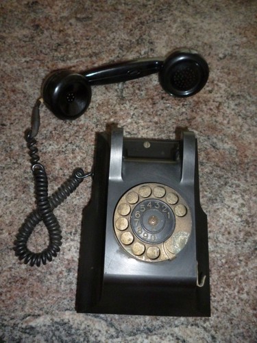 Anc telephone mural - telephone, en