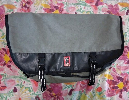 Chrome industries messenger - chrome,