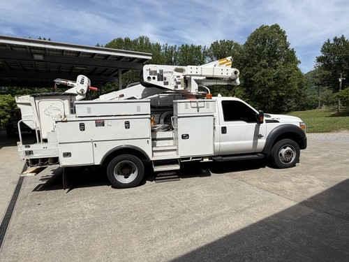 Clean 2015 4x4 ford - ford, f550
