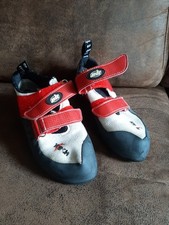 Chaussures D'escalade 39 Marque EB Torch