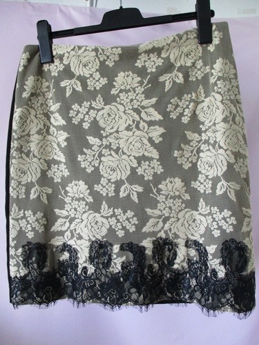 Jupe noire dentelle beige - , de