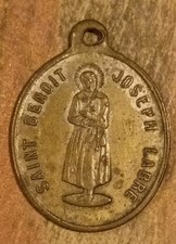 Médaille Religieuse Ancienne