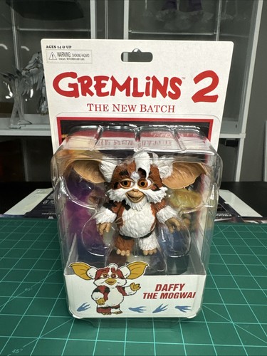 New neca gremlins - neca, the