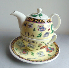 Théière et tasse Roy Kirkham