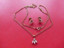 parure neuve plaqué or non poinçonnée zirconiums 4gr, collier 41cm b.o 1,5x0,8cm