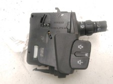 COMMUTATEUR COMMODO DROIT Clio