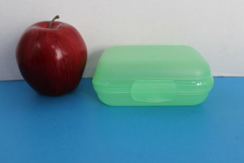 Tupperware oyster - tupperware,