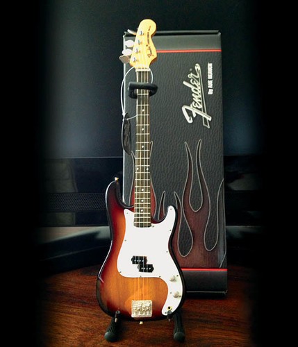 Axe heaven fender - axe, precision