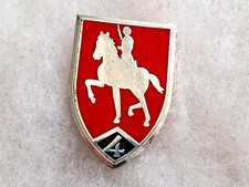 Un insigne militaire " 4°
