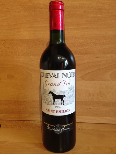 Bouteille vin cheval noir - de,