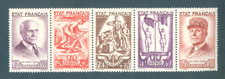 1943 - Bande N° 580A  "Travail - Famille - Patrie" Pétain - neuf...