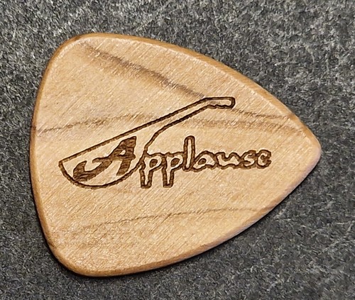Médiator plectre pick guitare - plectre,
