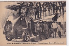 (FR1) CPA - 13 Marseille - Service de nettoiement, le personnel de la benne N° 8