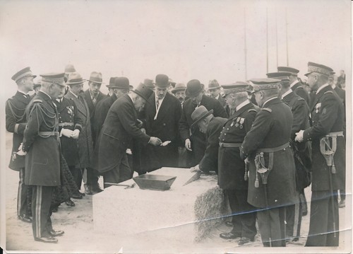 Brest 1930 pose - c.,