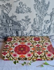 ANCIENNE  BOITE A COUTURE EN