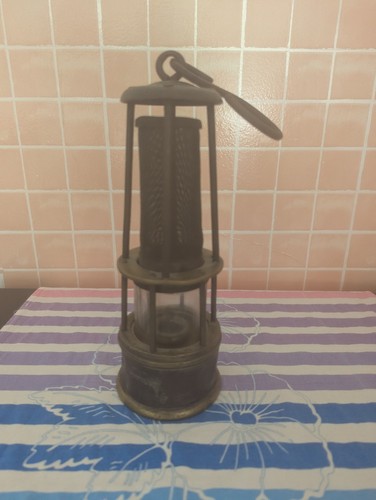 Ancienne lampe mineur - ancienne,