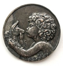 MED 50. Médaille  ART DECO - Le Faune à l'Antilope par Thénot