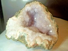 MINÉRAUX.   ANGLÉSITE GÉODE.   Sardaigne, ITALIE.   Géologie, lithothérapie...