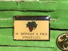pins DEPAUX et FILS VINCELLES signé PUBLI NANCY. CHAMPAGNE MARNE Grand Est FRANC
