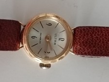 Tres Belle Montre Swiss Ultra 18 K Or Jaune 750 