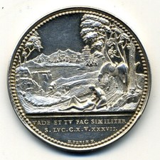 (3907) RARE Médaille Argent "