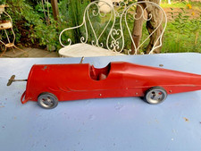 GRANDE VOITURE DE COURSE jouet tole metal art populaire, No JEP, No CIJ. Bugatti