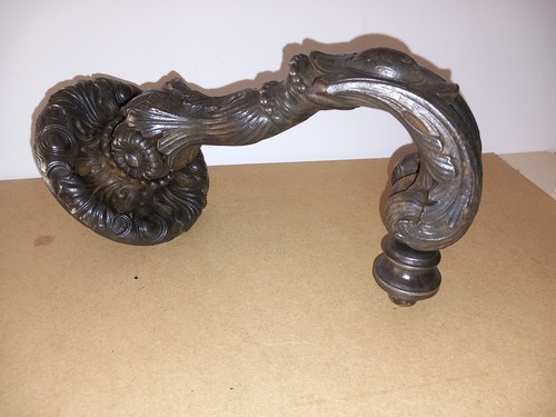 Exceptionnel heurtoir ancien - exceptionnel,