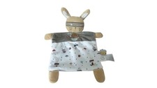 Doudou lapin masqué plat