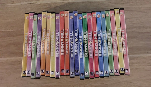 Dvd benny hill - 22,