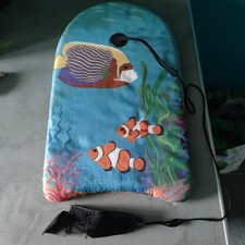 Bodyboard en très bon état 43cm x 26 cm