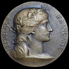 Médaille Caisse D'épargne De Fontenay Le Compte