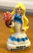 Magnifique Fève Falbala Jolie