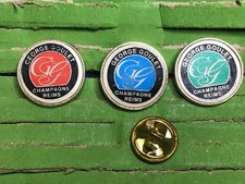 pins CHAMPAGNE GOULET Georges REIMS signé PICHARD SAUMUR. MARNE FRANCE 