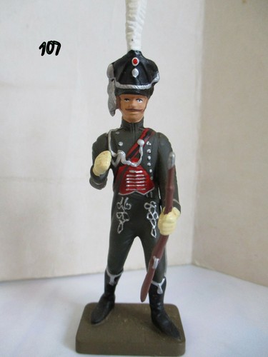 Figurine 107 starlux - 1/32,
