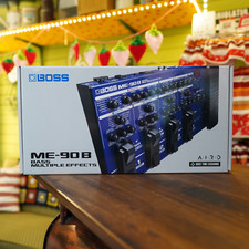 Pédale multi-effets Boss