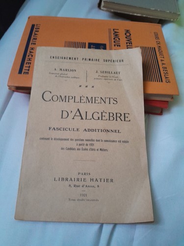Manuels scolaires anciens - manuels,