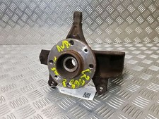 Pivot fusee avant droit