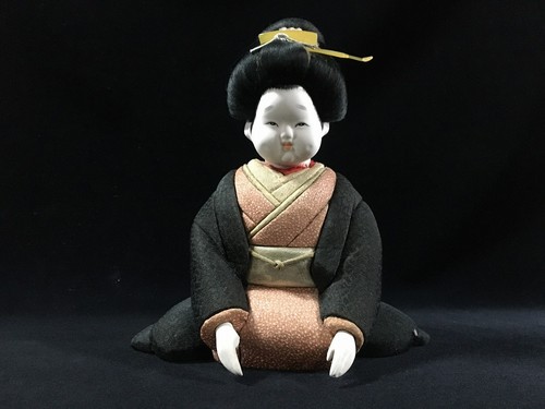 L0767 poupée japonaise - poupée,