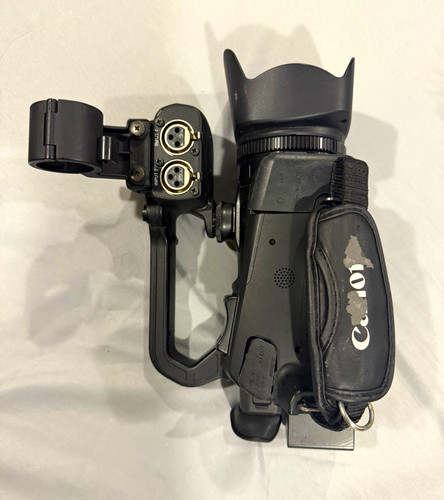 Canon xa30 camcorder 20x - canon,
