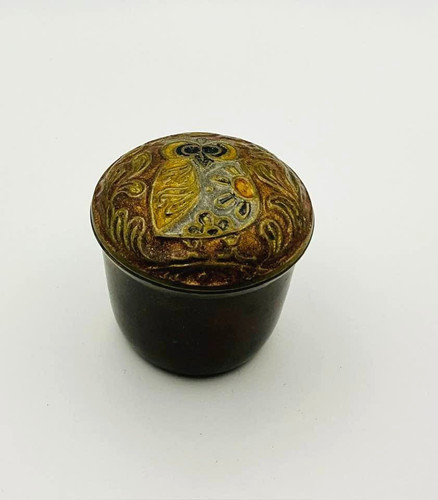 Ancienne petite boite ronde - ronde, en