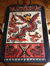 Tenture tissu en batik à motifs asiatiques 