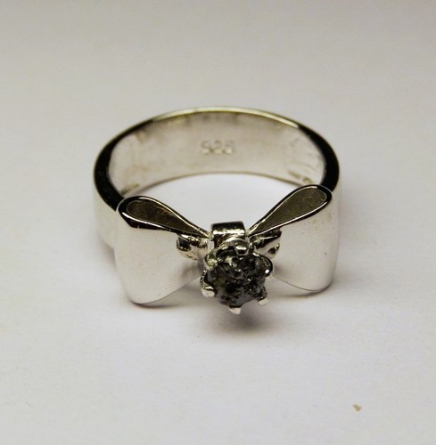 Bague diamant brut noir - en,