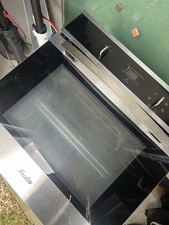 Four encastrable Sauter