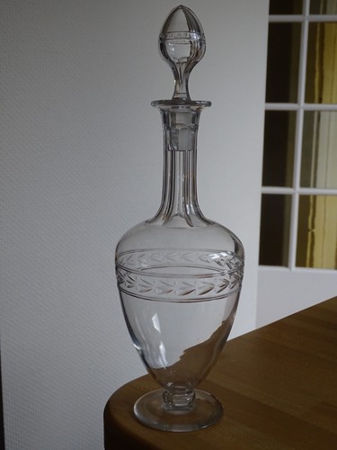 Baccarat ancienne carafe - carafe, a